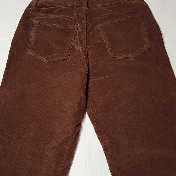 WALLFLOWER The Dad Fit High Rise Corduroy Jeans Size 11 Like New - Picture 8 of 10
